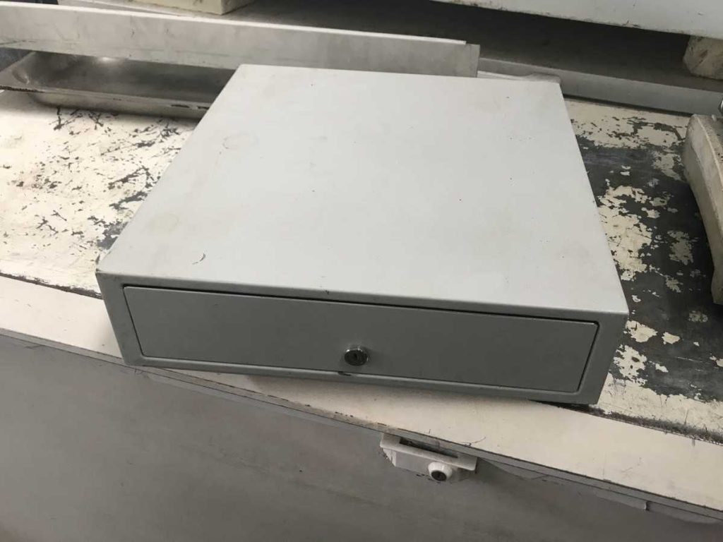 Денежный ящик Wincor Nixdorf KA 18-1