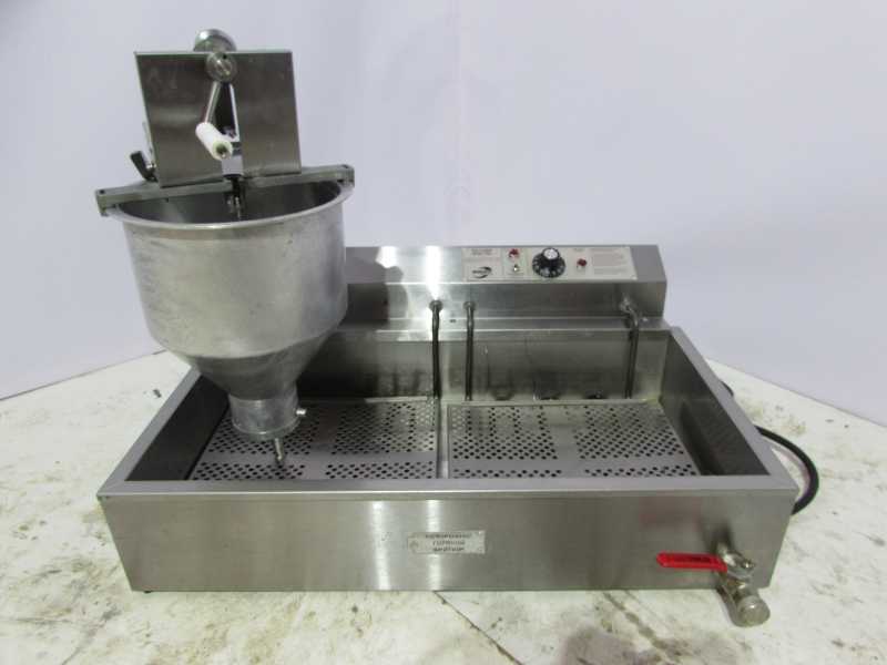 История пончика. Пончиковый аппарат Sikom ПРФ 11/300М