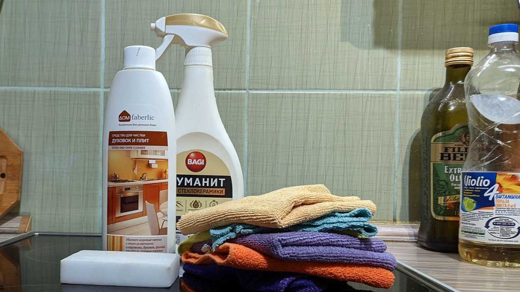 Как и чем очистить электрическую плиту. Средства