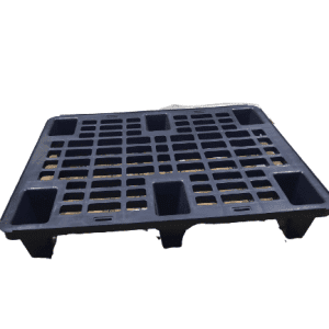 Легкий перфорированный пластиковый поддон на ножках черный iplast 800x600x140