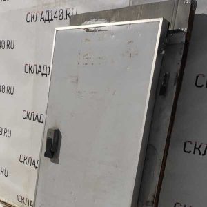 Дверь холодильная 