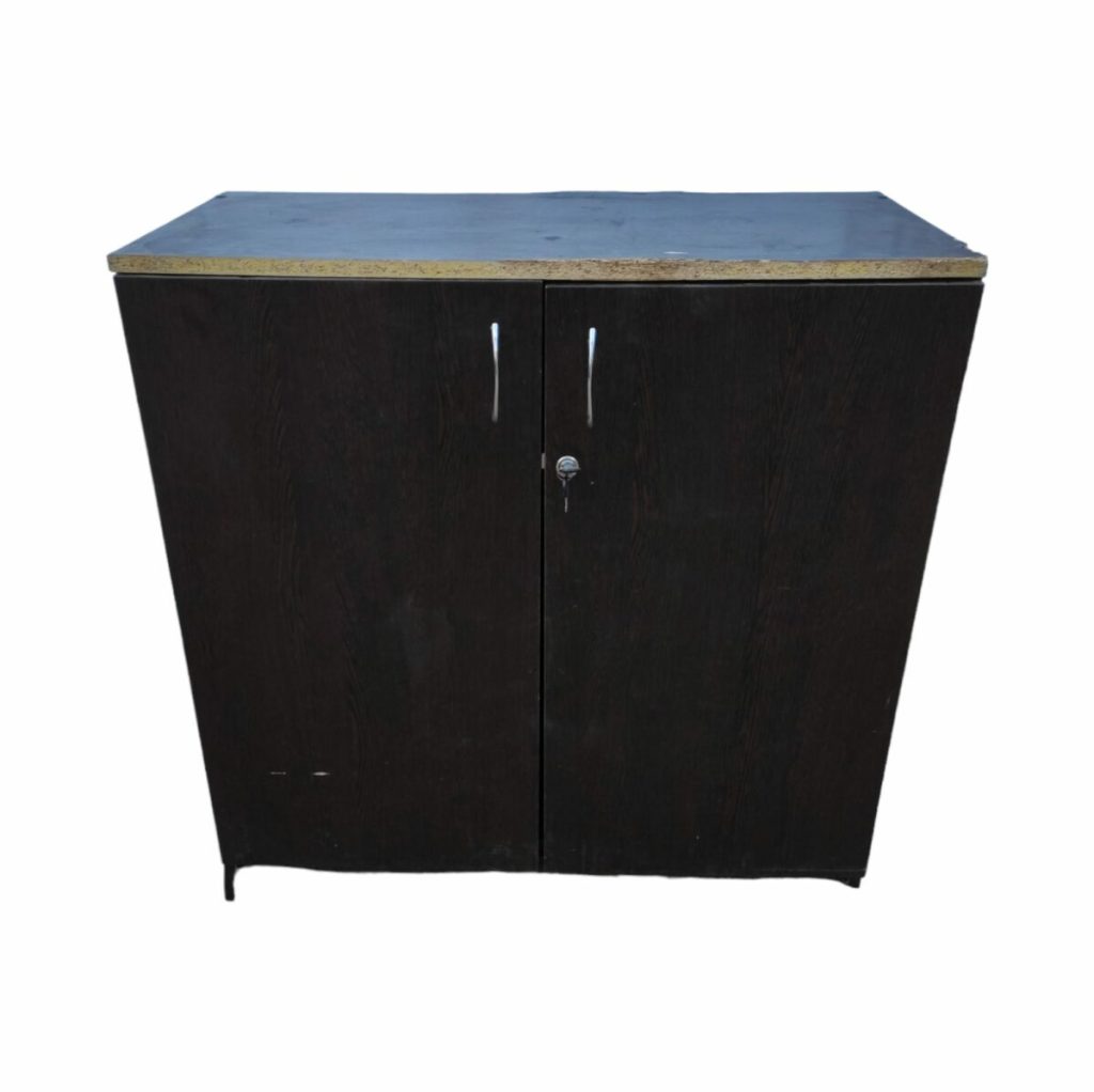 Шкаф офисный