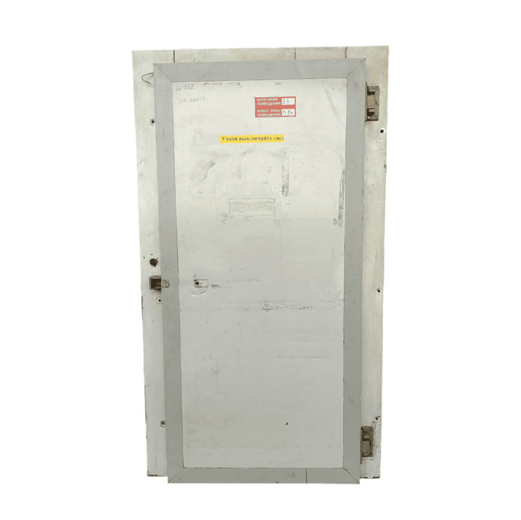 Дверь холодильная