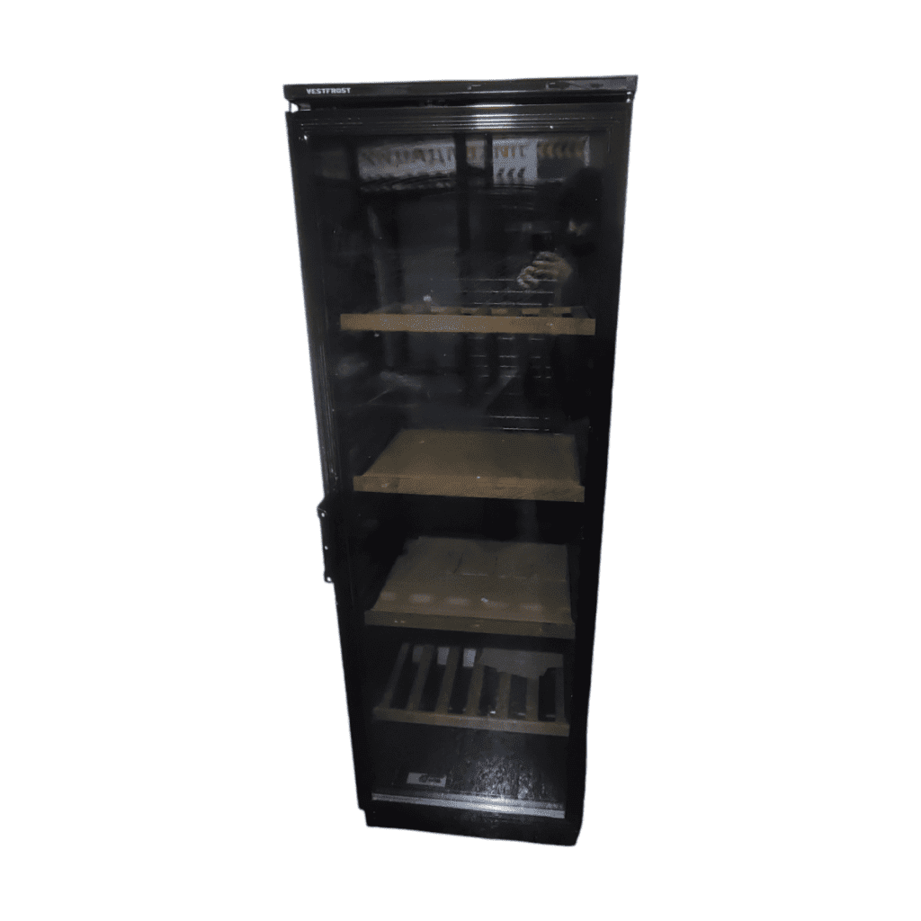 Винный шкаф Vestfrost VKG 571