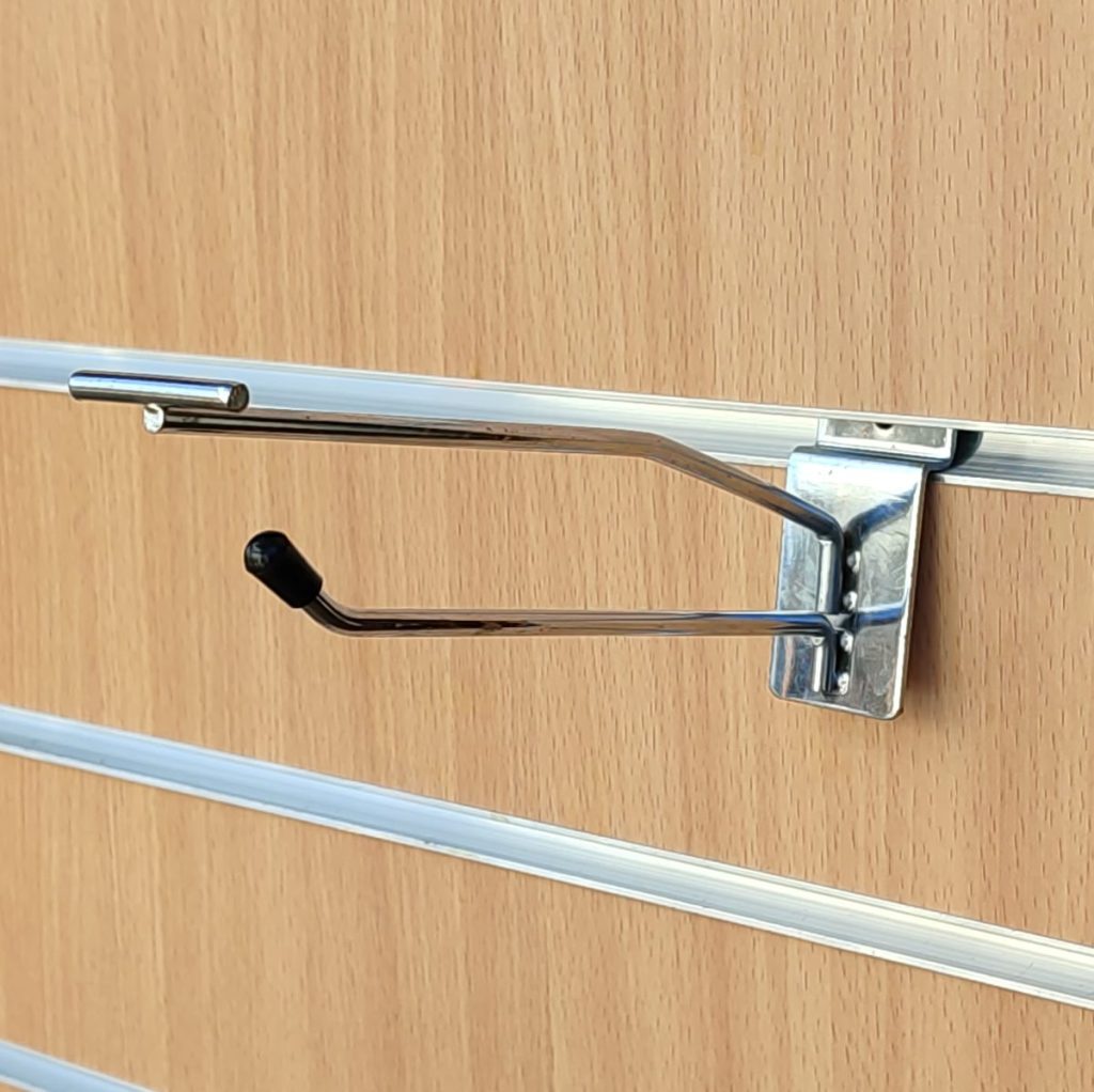 Крючок хром на экономпанель