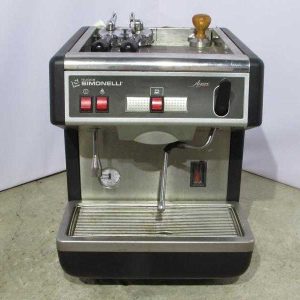 Кофеварка рожковая Nuova Simonelli Appia II 1Gr S высокие группы