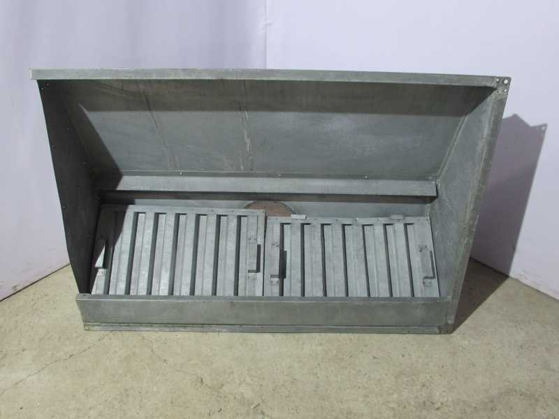 Вытяжной зонт 122х85