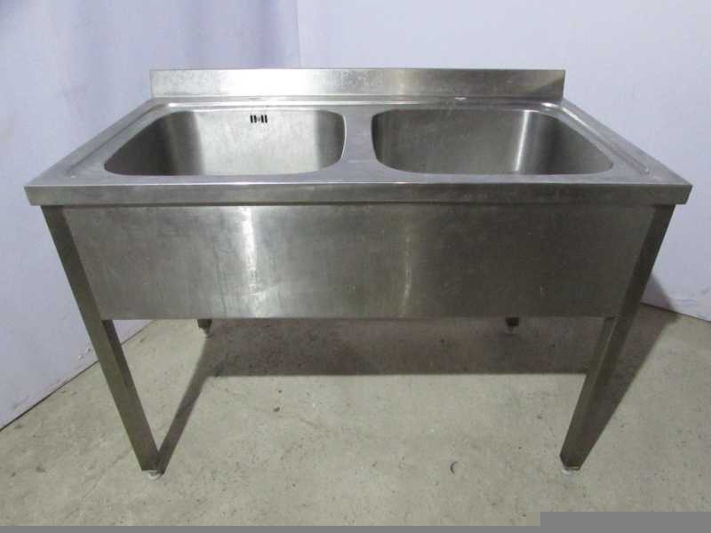 Мойка двухсекционная 120х85