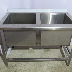 Мойка сварная 2-ух секционная 120/70/82