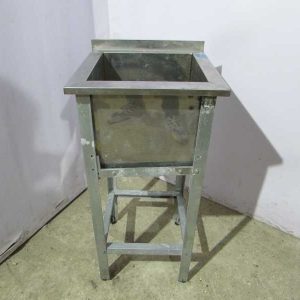 Мойка 1 секция борт ноги цинк 43/43