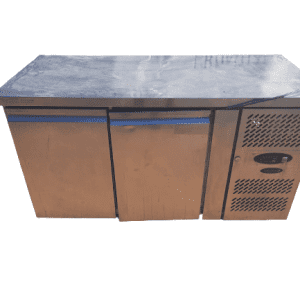 Стол холодильный Tefcold SK6210