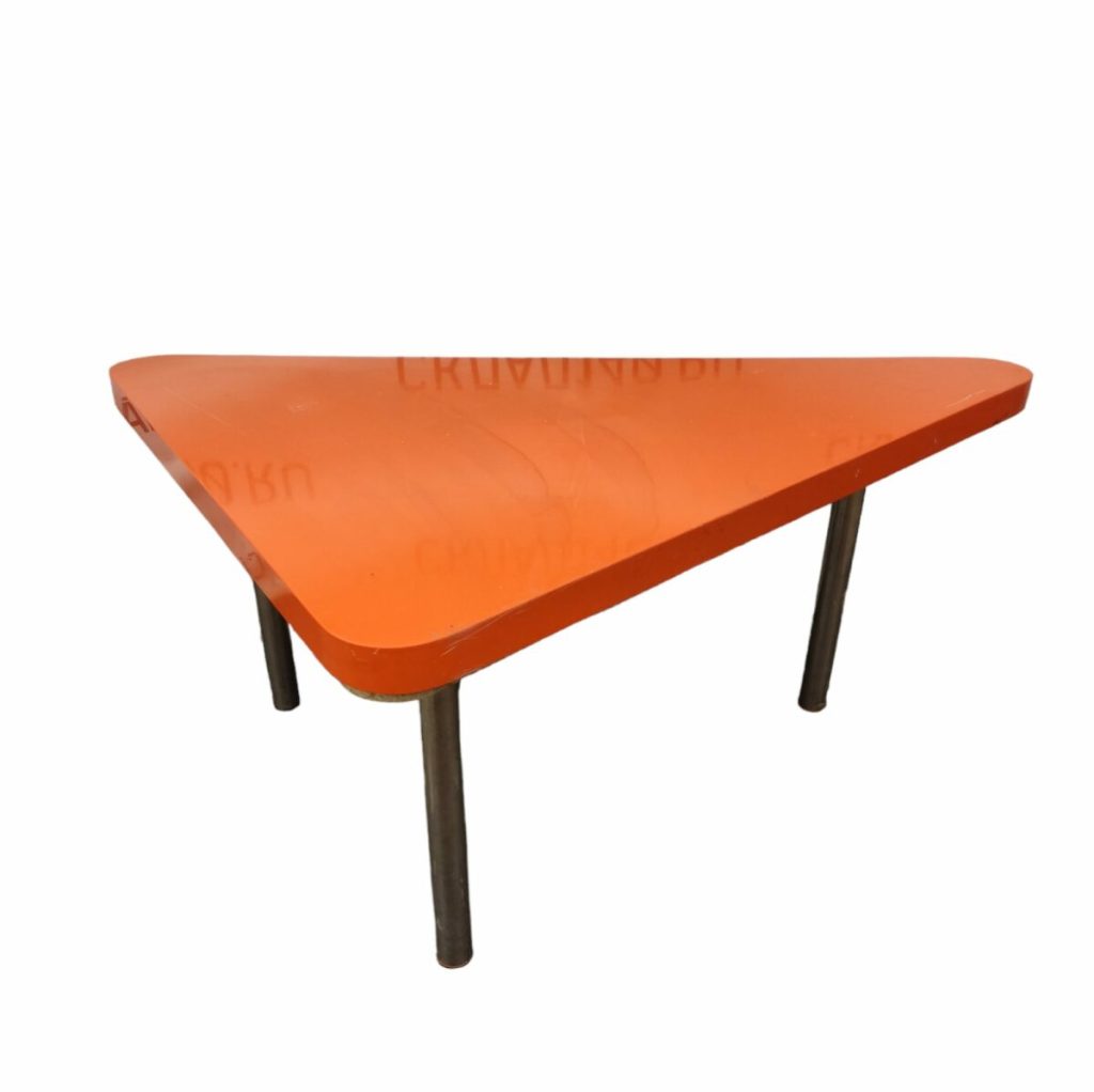 Стол угловой