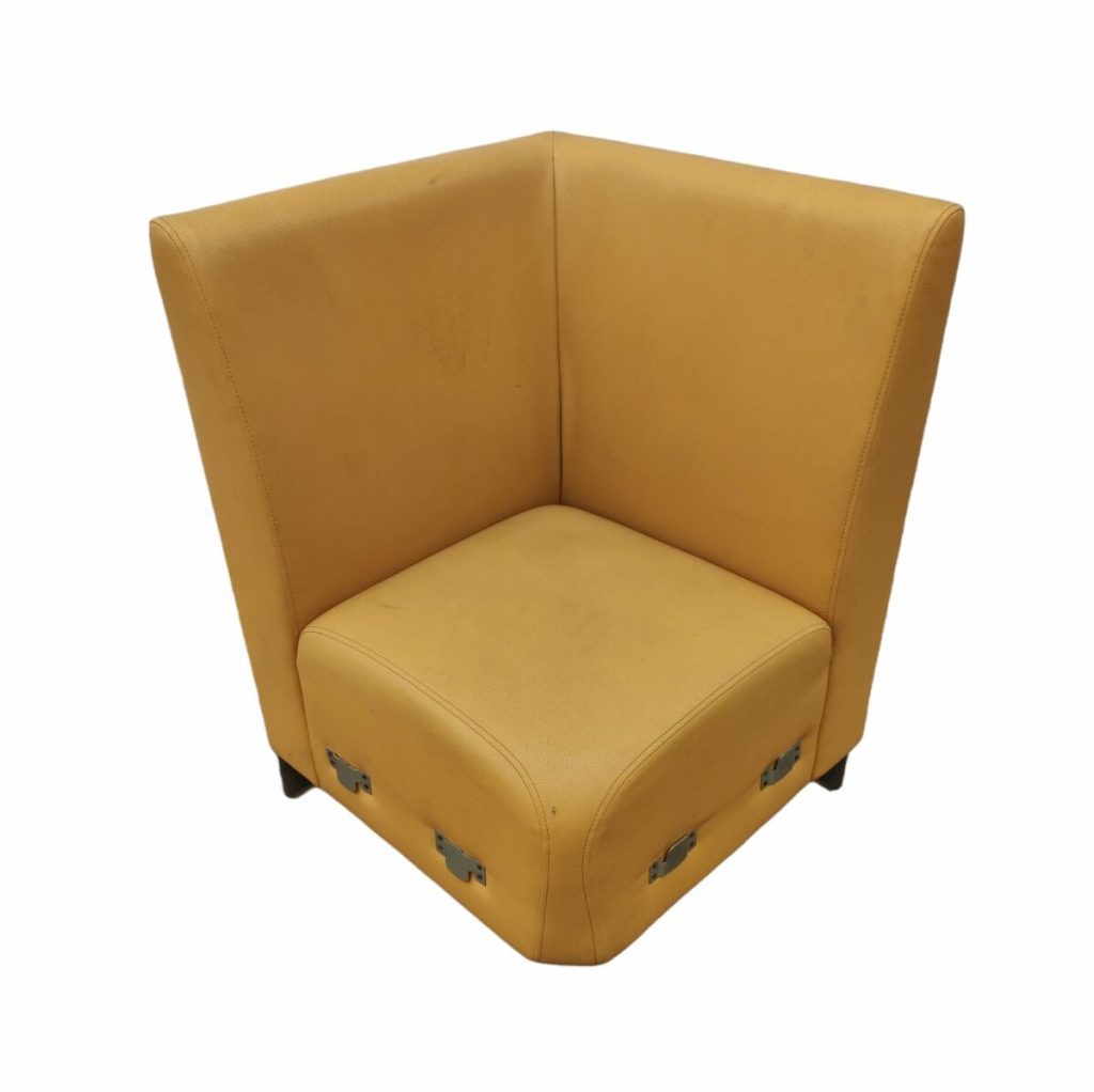 Диван Статус